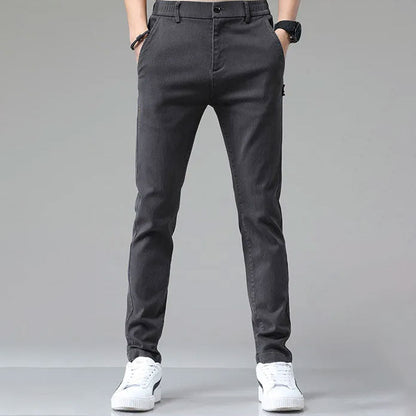 UrbanFlex Loose Straight Jeans